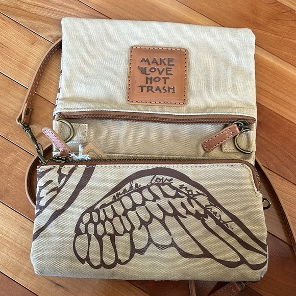 Make Love Not Trash Crossbody Purse - Picture 2 of 9